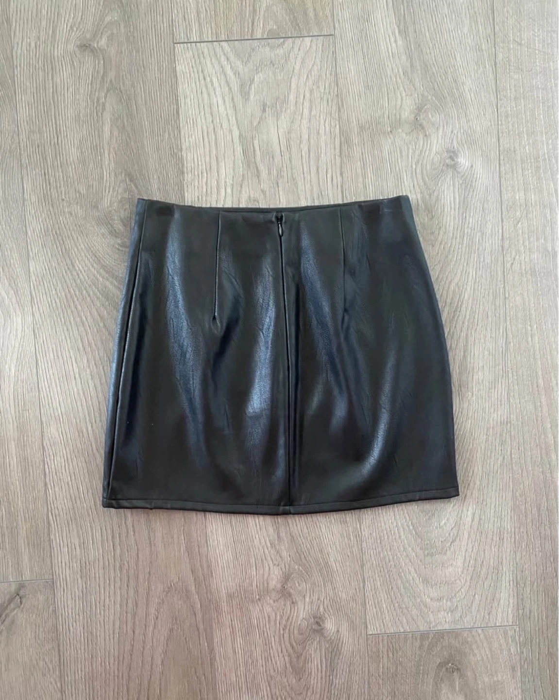 Revolve Superdown skirt - photo 2