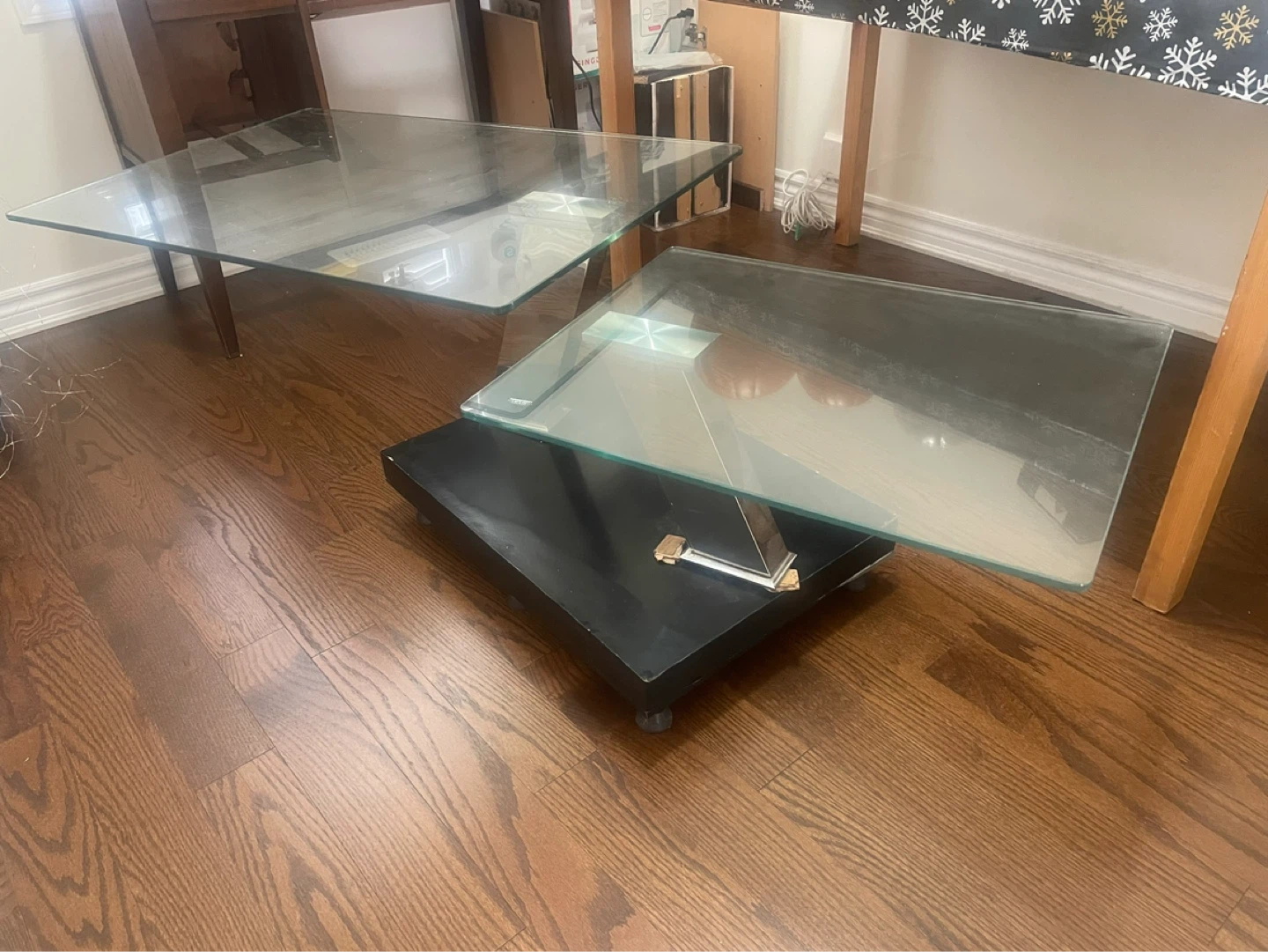 Glass Coffee Table - photo 4