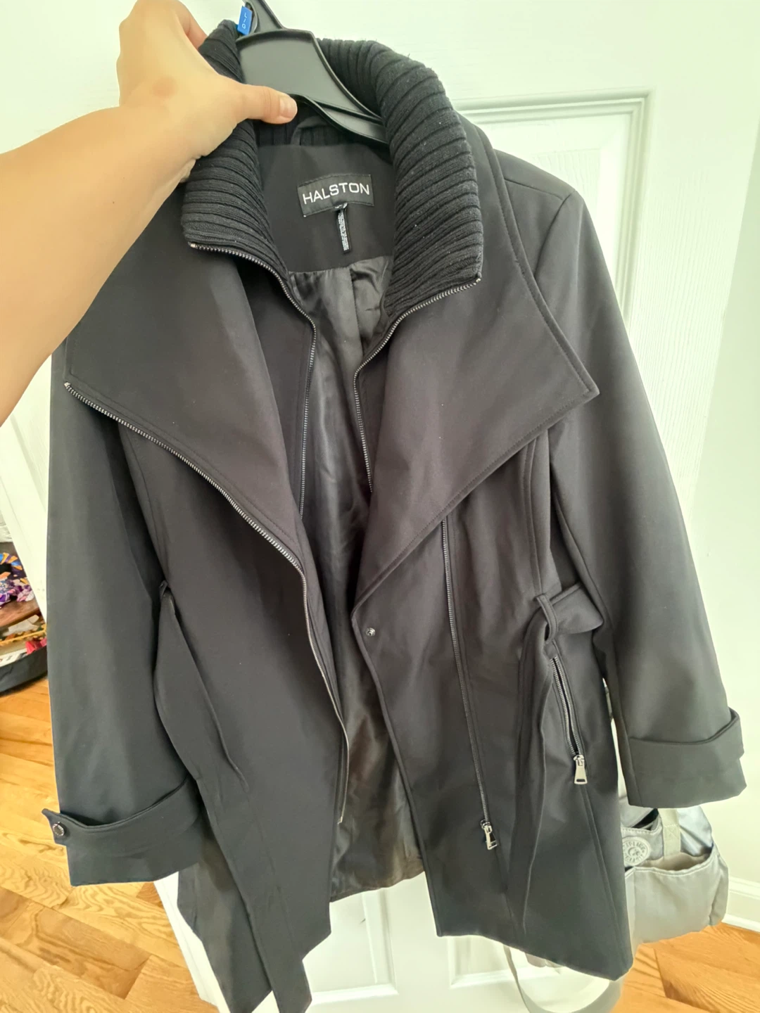 Halston Black Jacket - photo 3