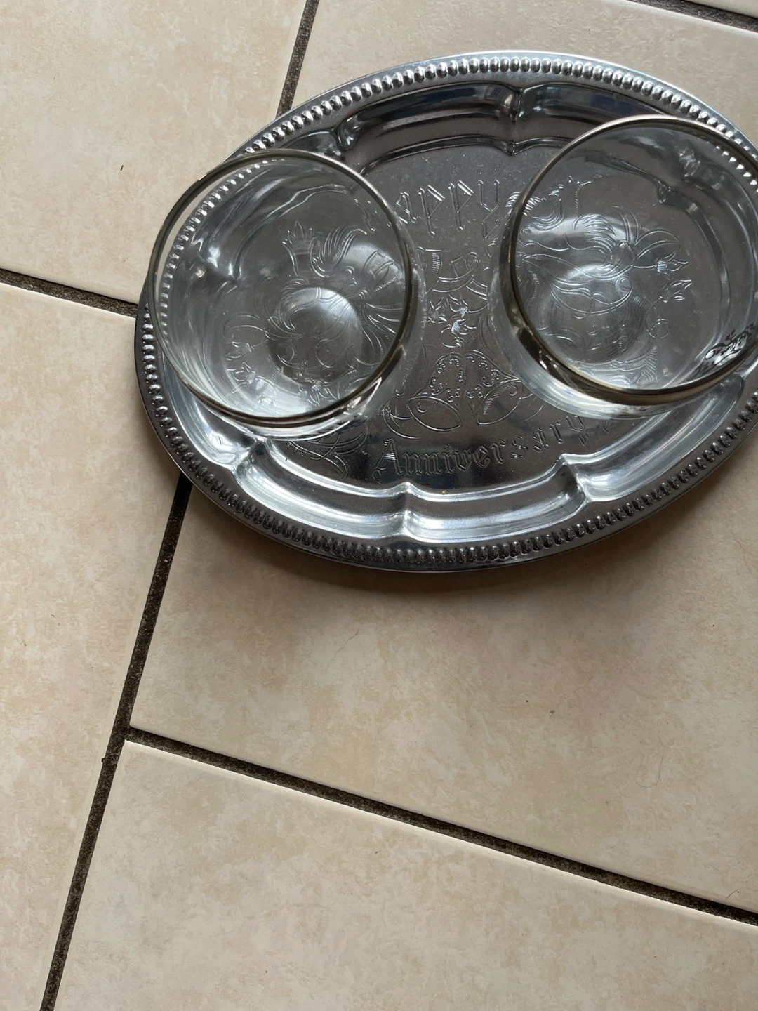 Anniversary Tray and Glasses Set - photo 4
