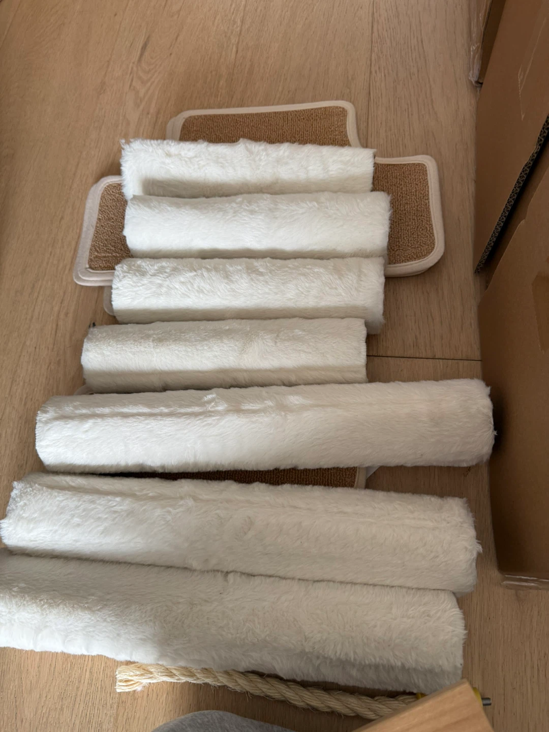 White Cat Tree Condo with Scratching Post - photo 3