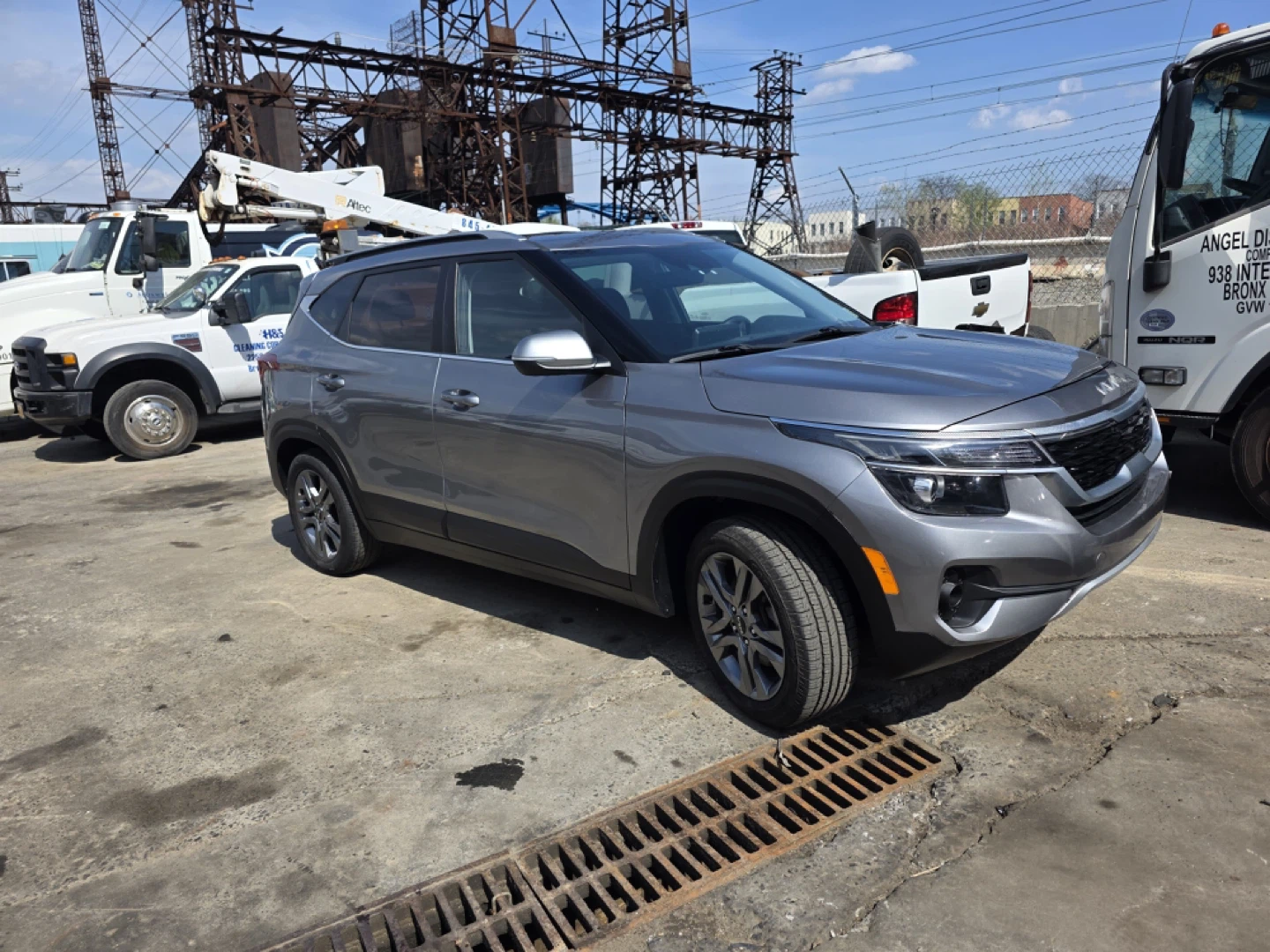 2022 Kia Seltos - photo 2