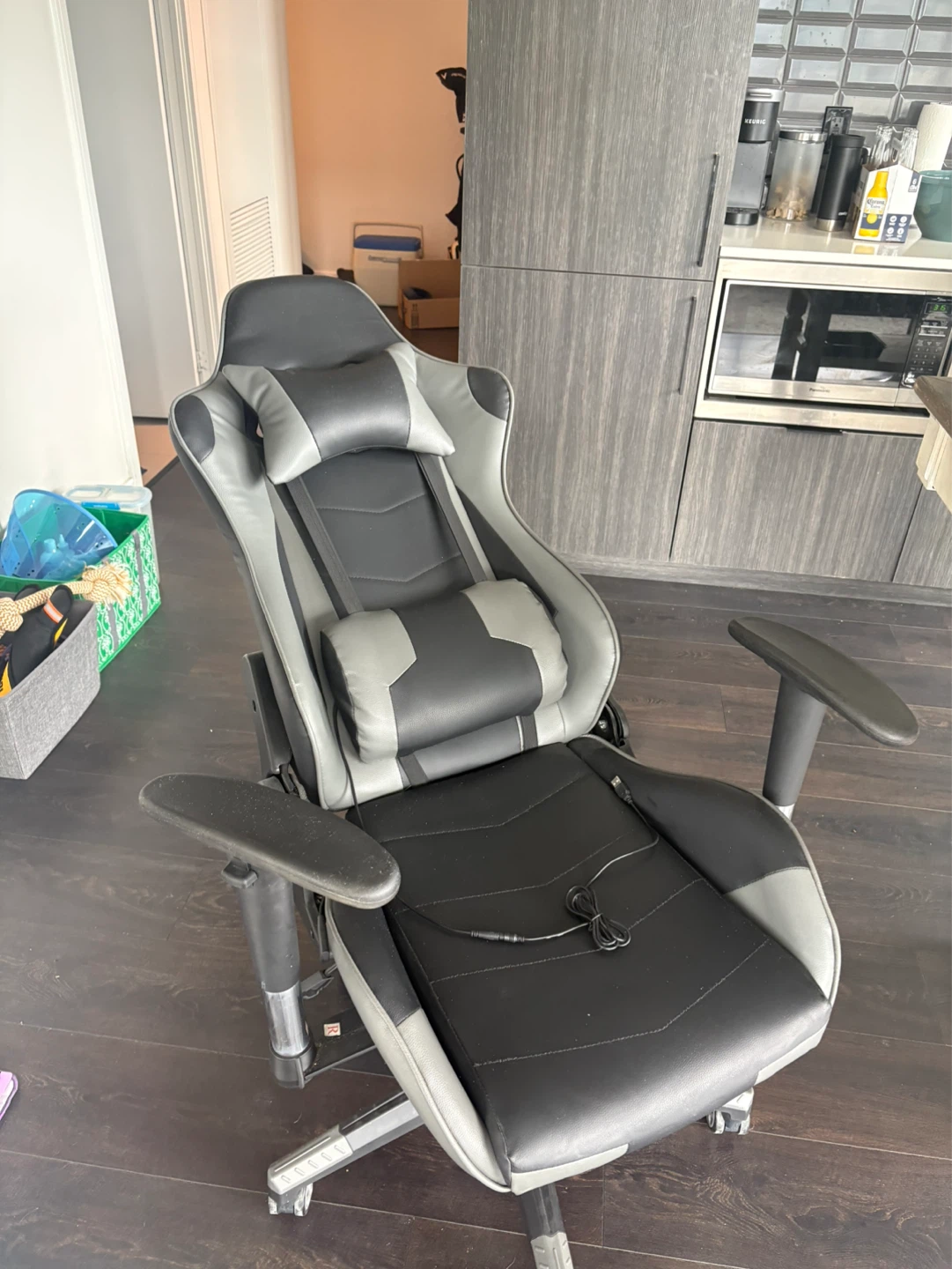 Farini black and grey gaming chair with lumbar massager - photo 2