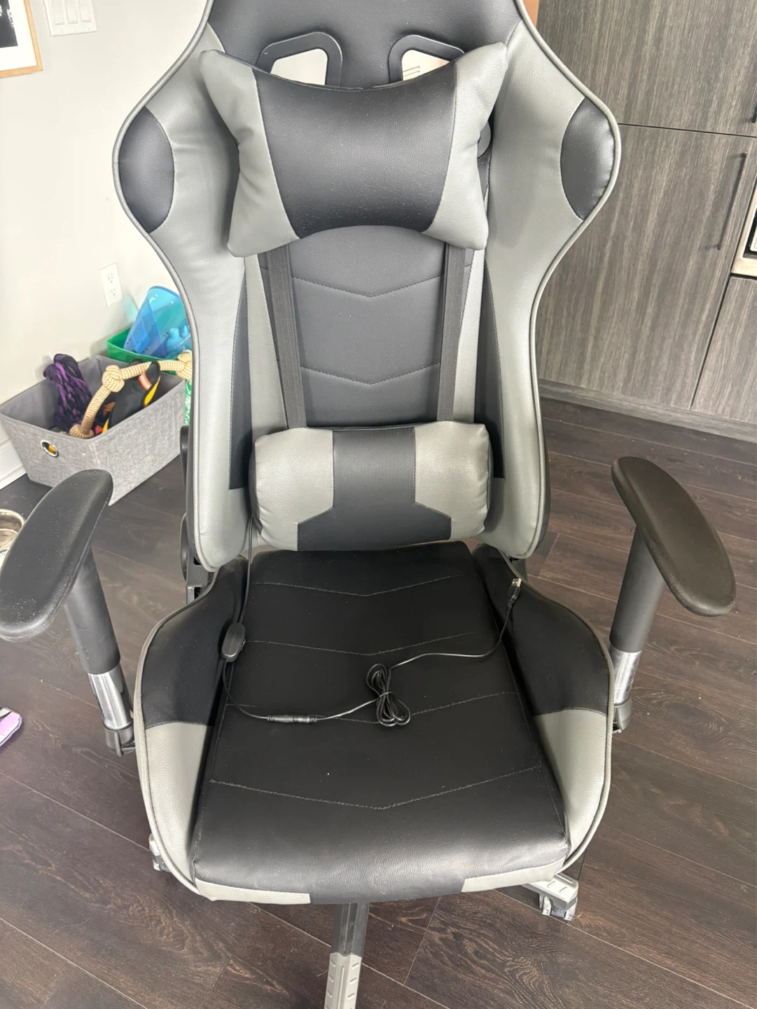 Farini black and grey gaming chair with lumbar massager - photo 4