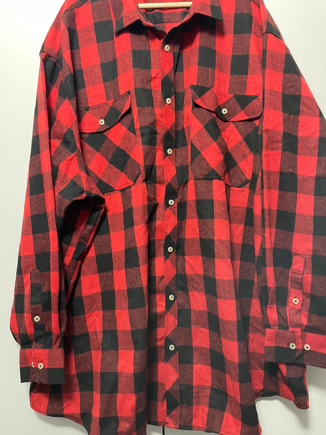 Men's Red and Black Plaid Flannel Shirt ( need to go by April 17