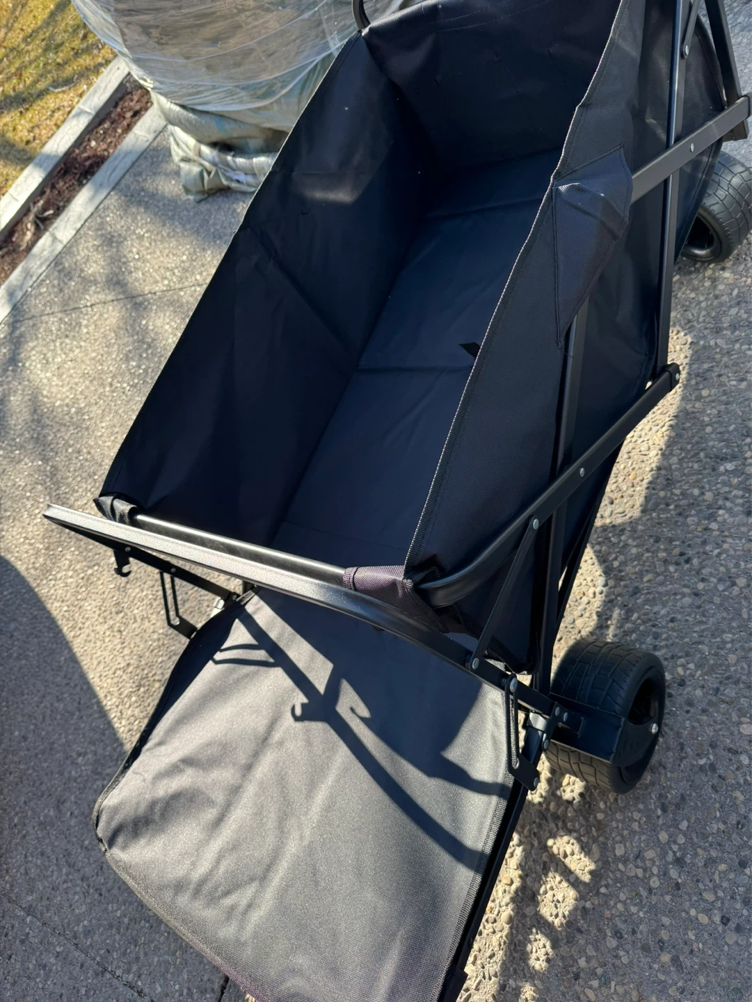 Black large  Folding Wagon - photo 4