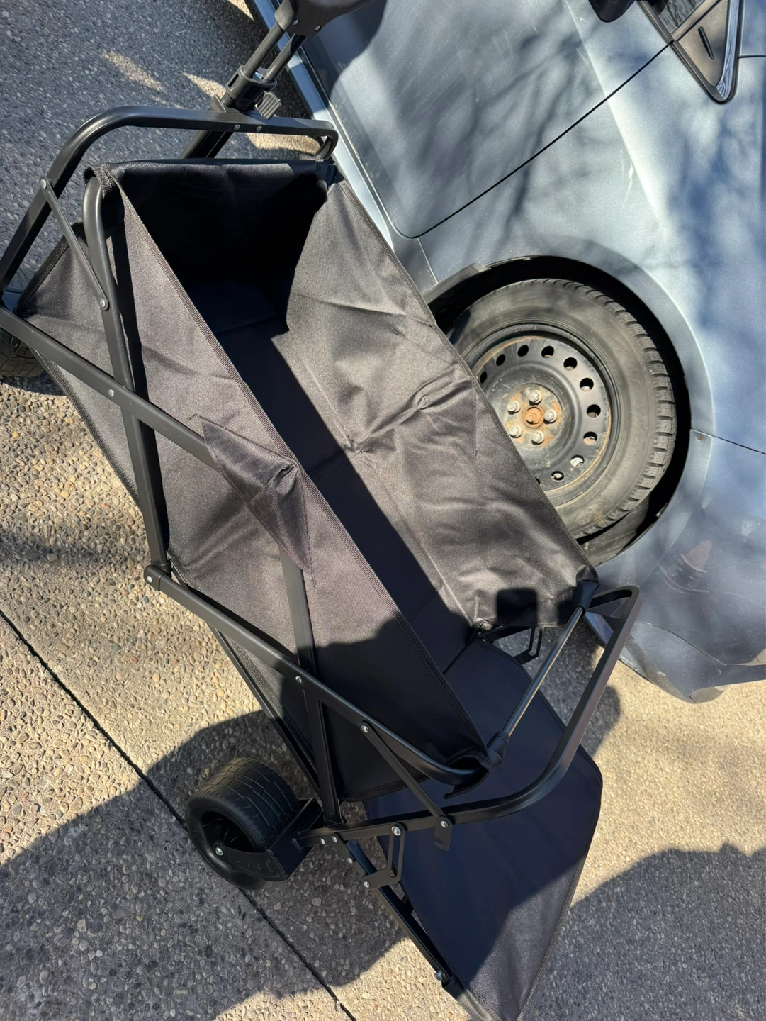 Black large  Folding Wagon - photo 2