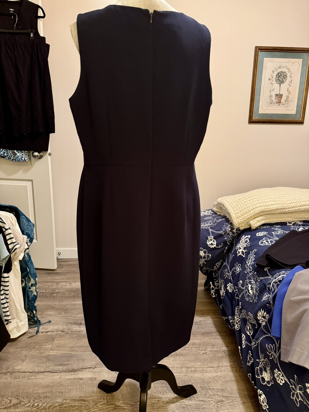 French Navy Sleeveless lined Sheath Dress - photo 2