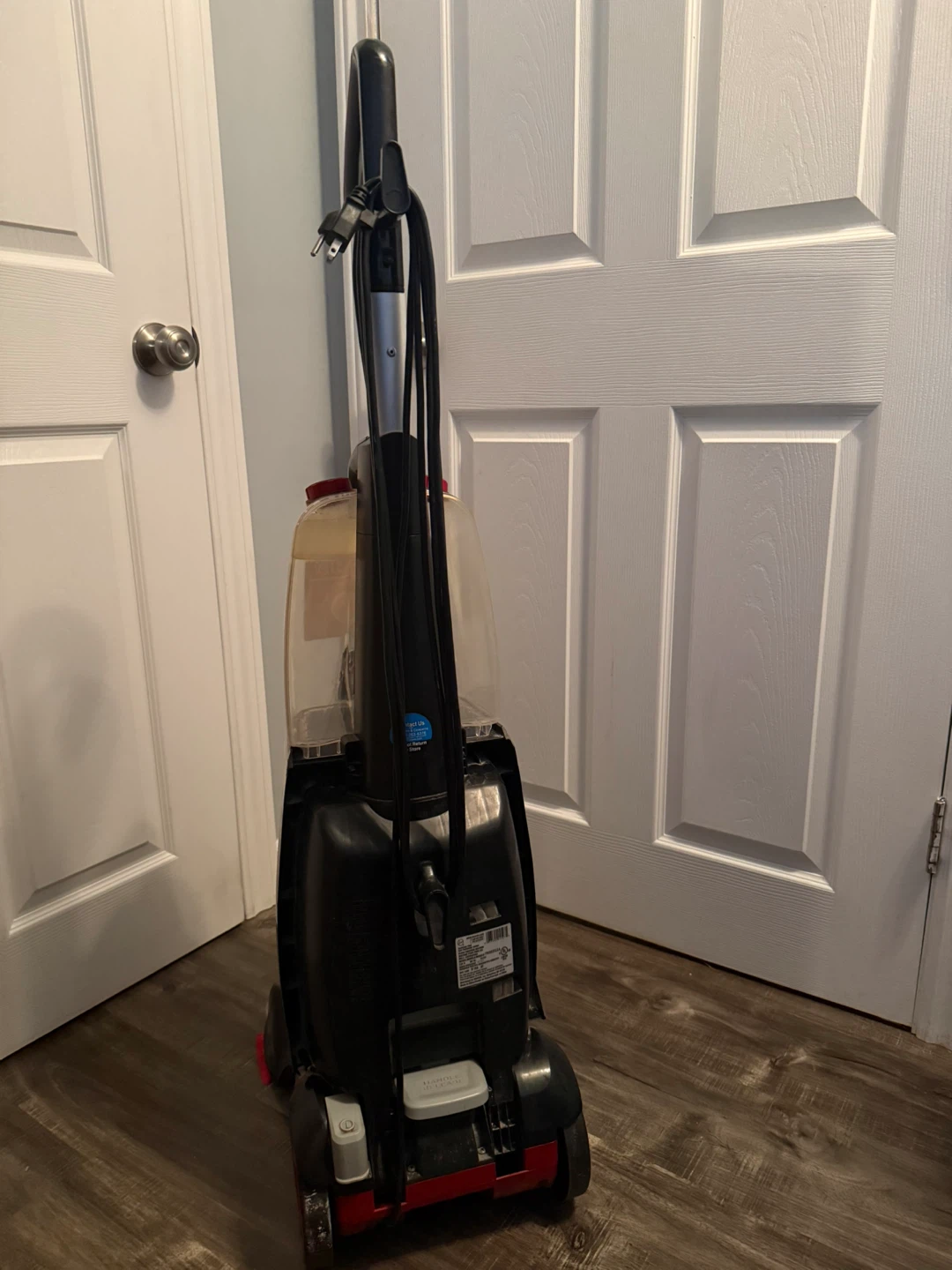 Hoover Elite Carpet Cleaner - photo 4
