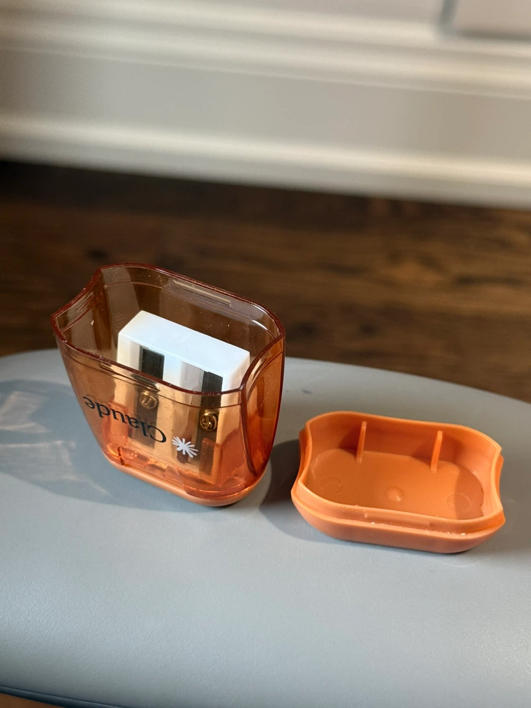 Claude 2-Hole Pencil Sharpener 🧡 - photo 5