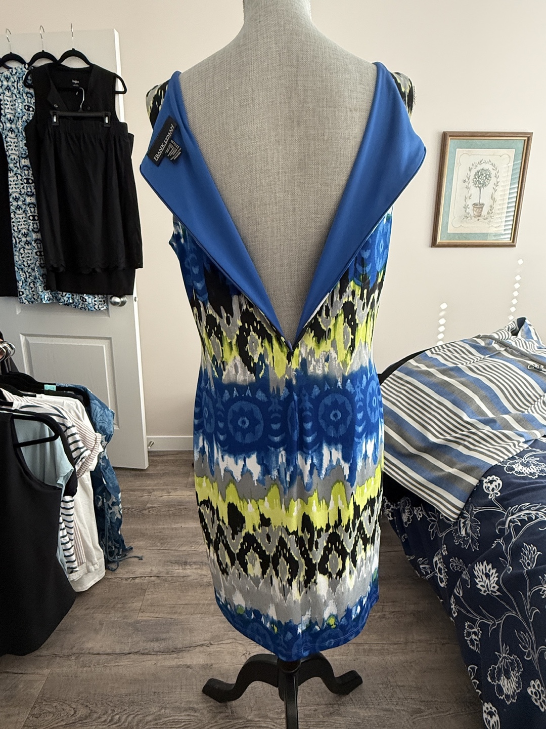 Designer Sleeveless Dress - photo 3