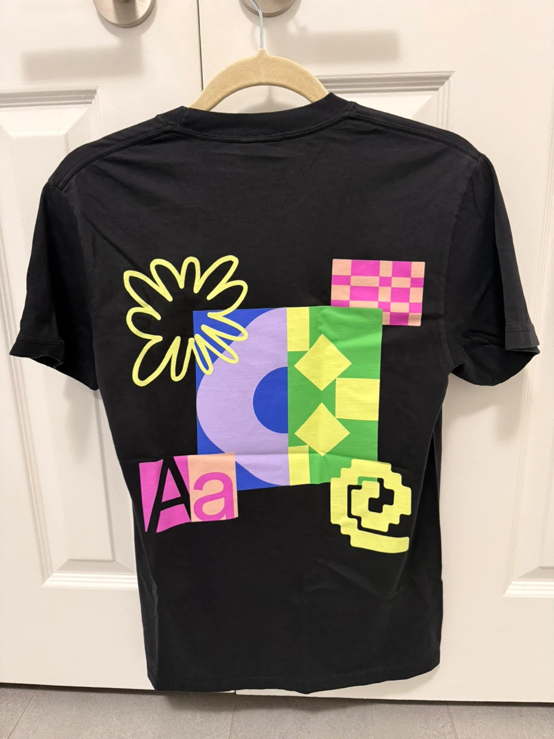 Figma Black T-Shirt Size S