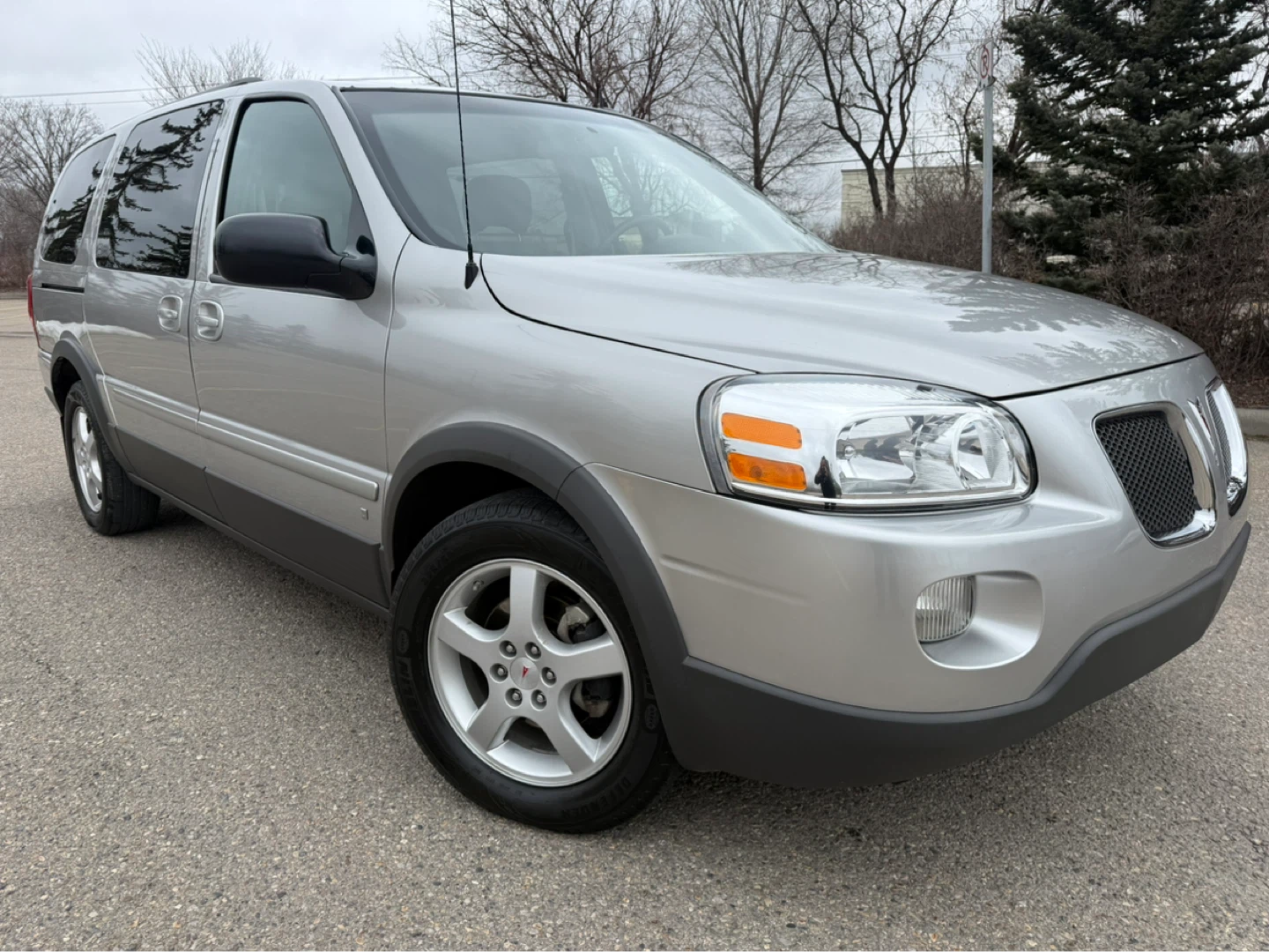 2009 Pontiac Montana SV6 *76k*