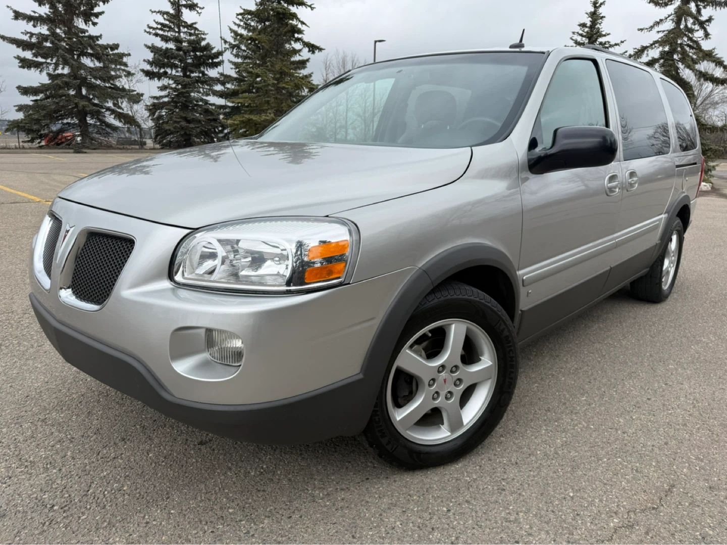 2009 Pontiac Montana SV6 *76k* - photo 2