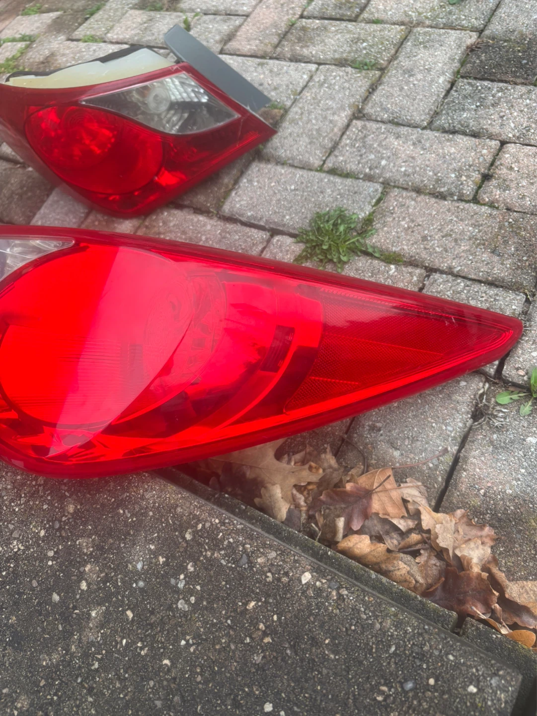 Hyundai Tail Light LH set - photo 2