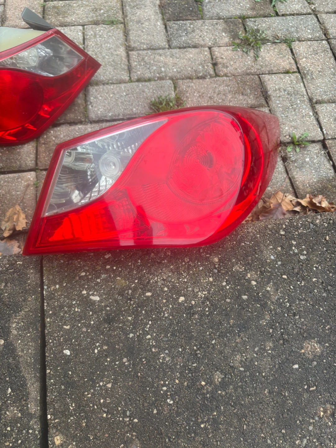 Hyundai Tail Light LH set