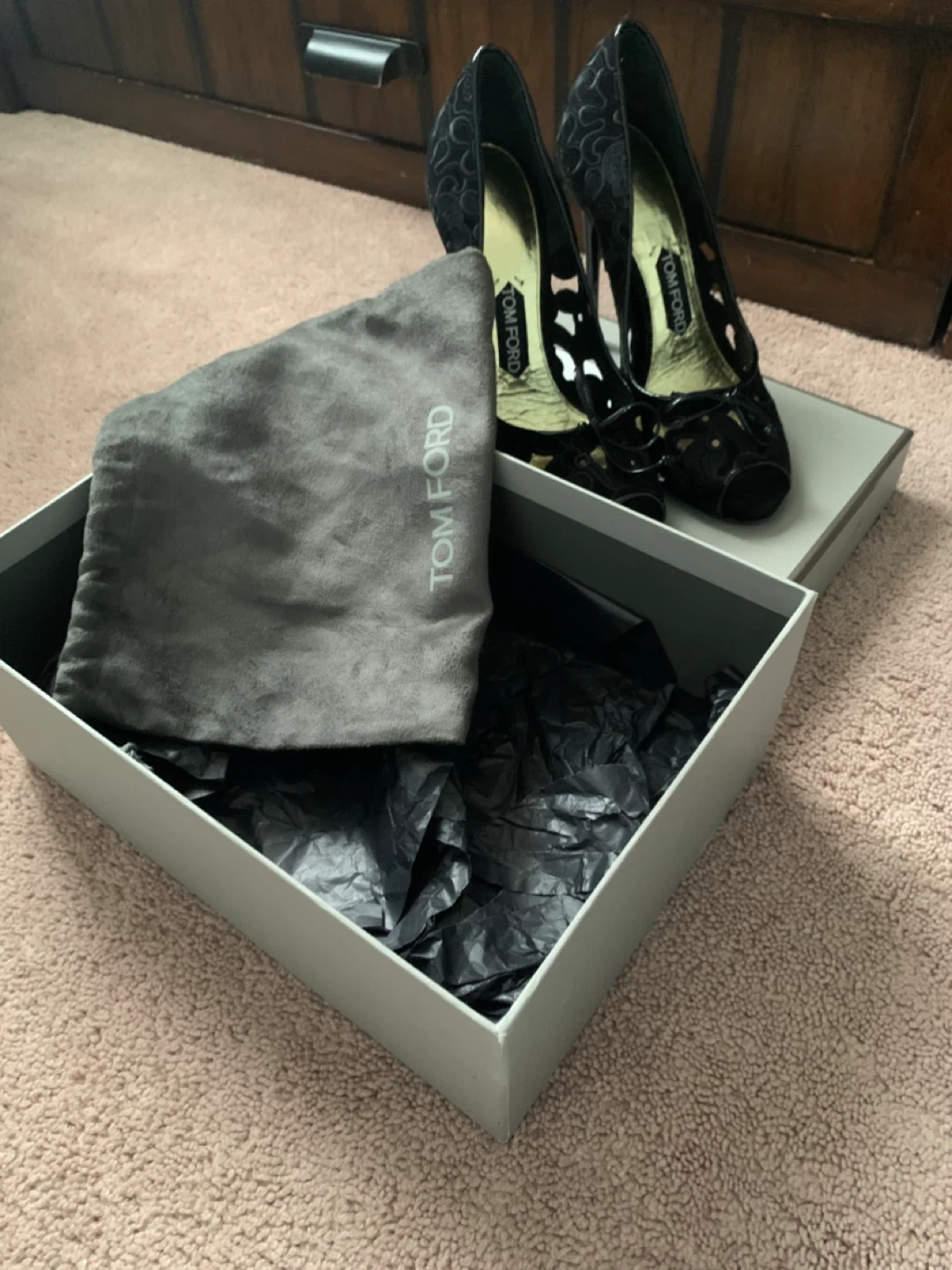 Tom Ford Black Lace Heels - photo 2