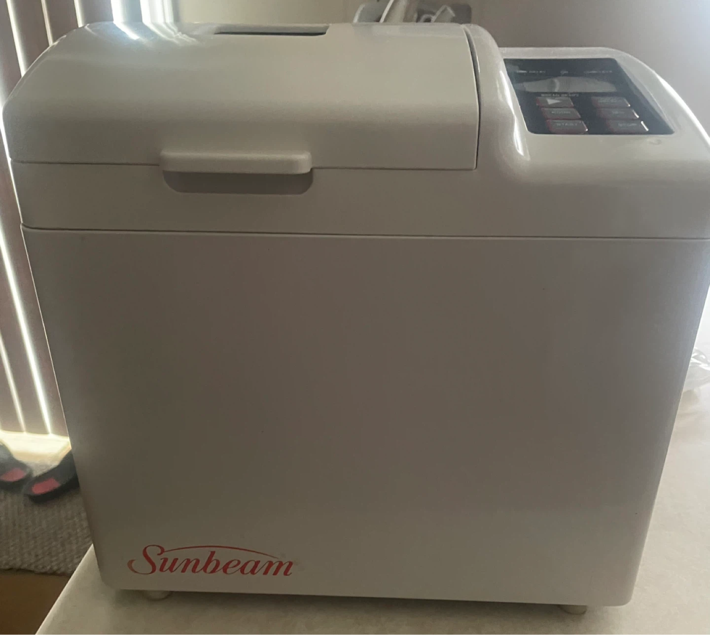 Sunbeam Bread Maker Includes Bread Recipe Booklet