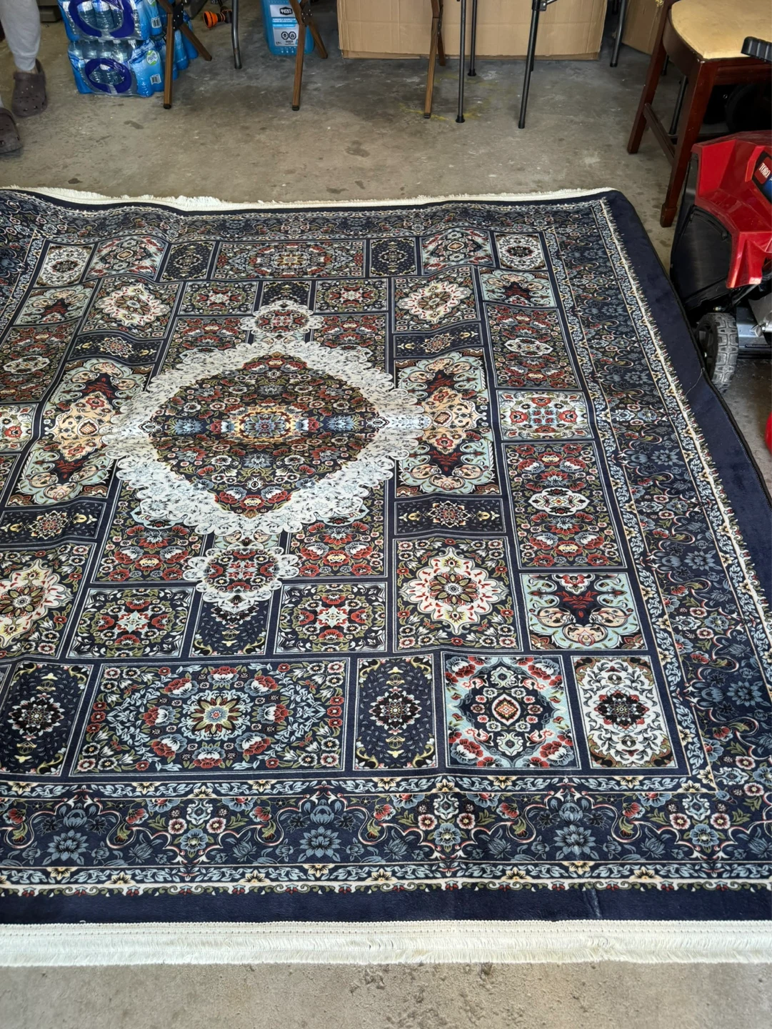 Large Oriental Rug - photo 2