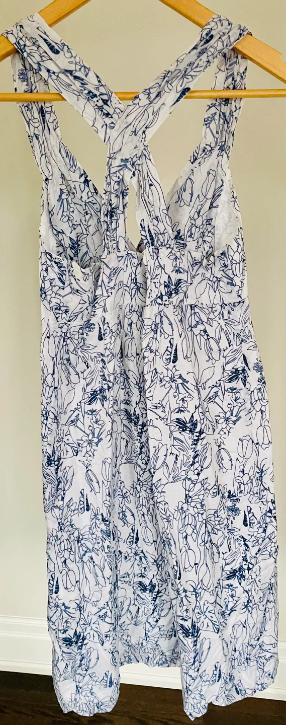 White and Blue Floral Wrap Dress with Ribbon Tie - photo 5