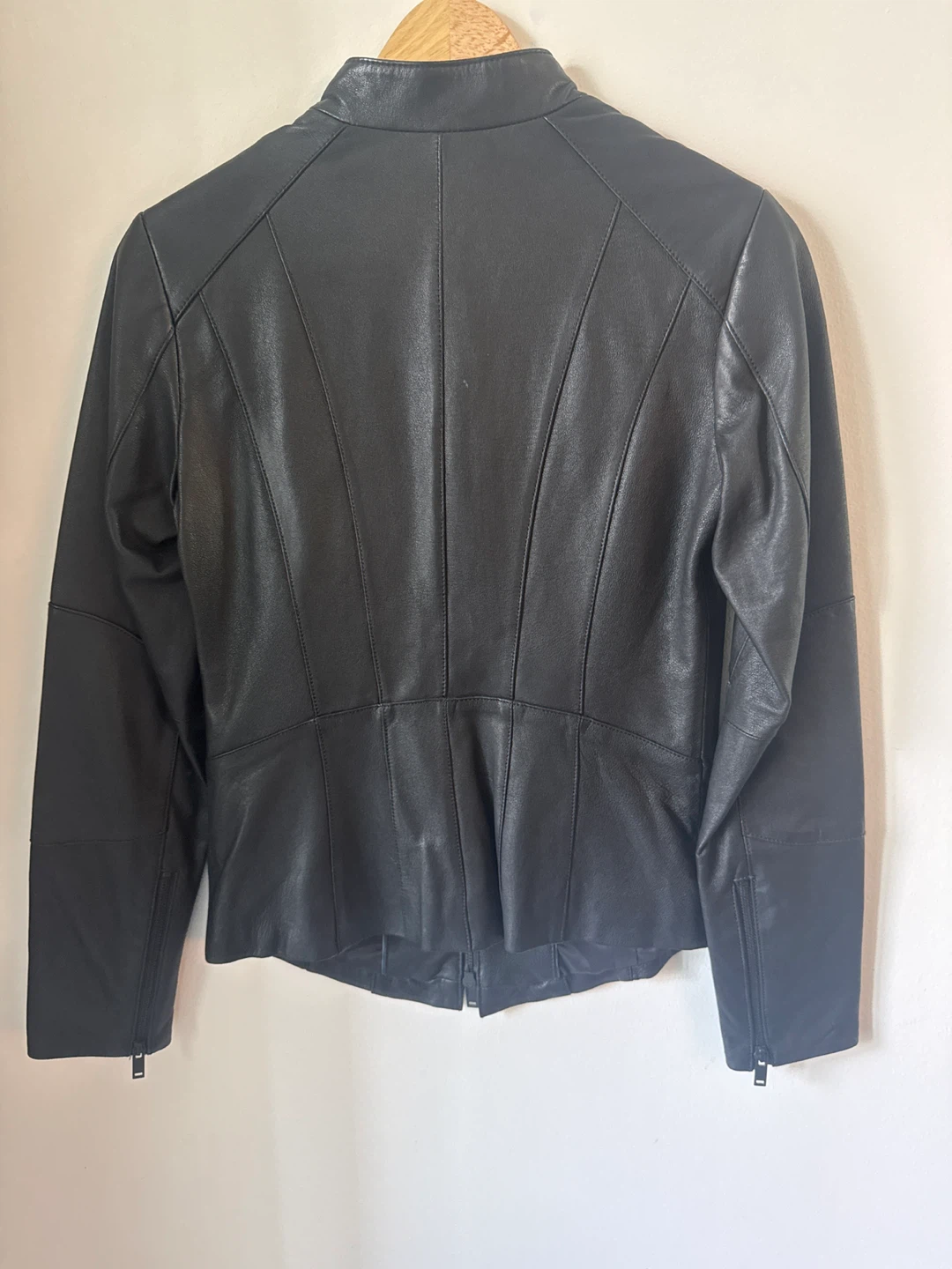 Danier Black Leather Jacket - 2XS - photo 2