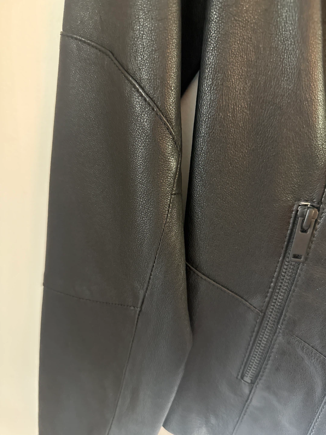 Danier Black Leather Jacket - 2XS - photo 5