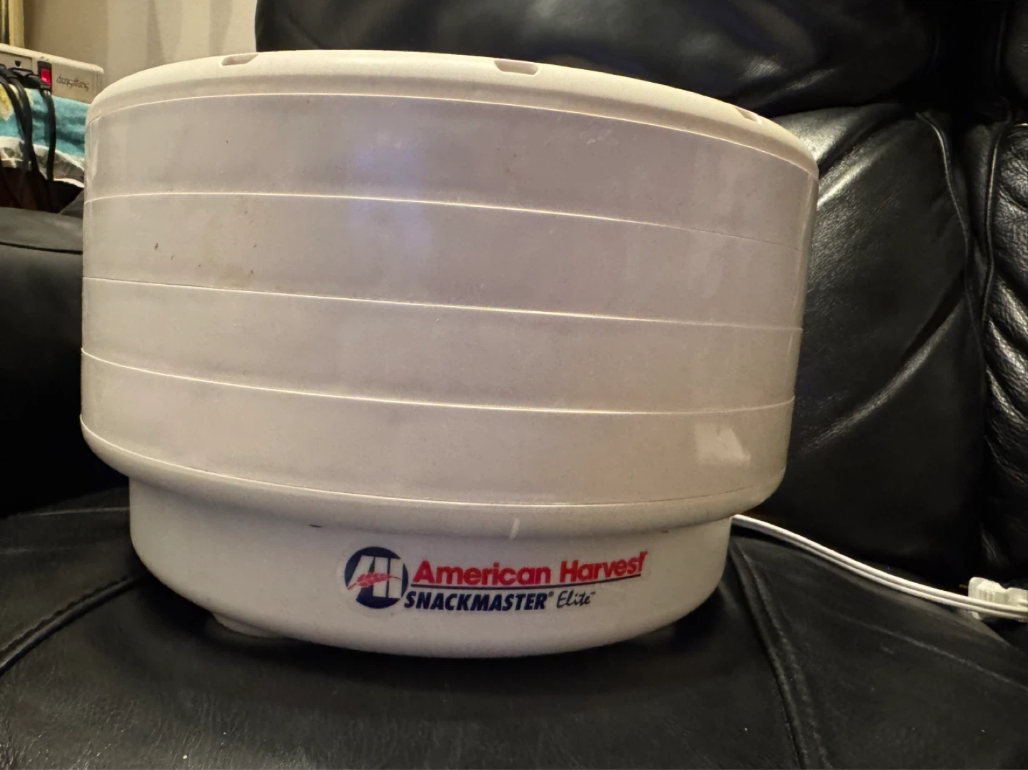 American Harvest Snackmaster Elite Food Dehydrator FD-40 - photo 3