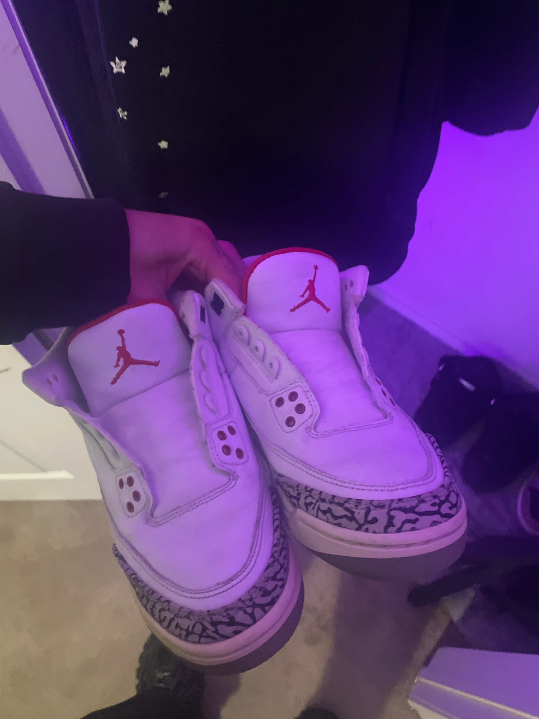 Air Jordan 3 Retro (Youth Size 5.5Y) - photo 2