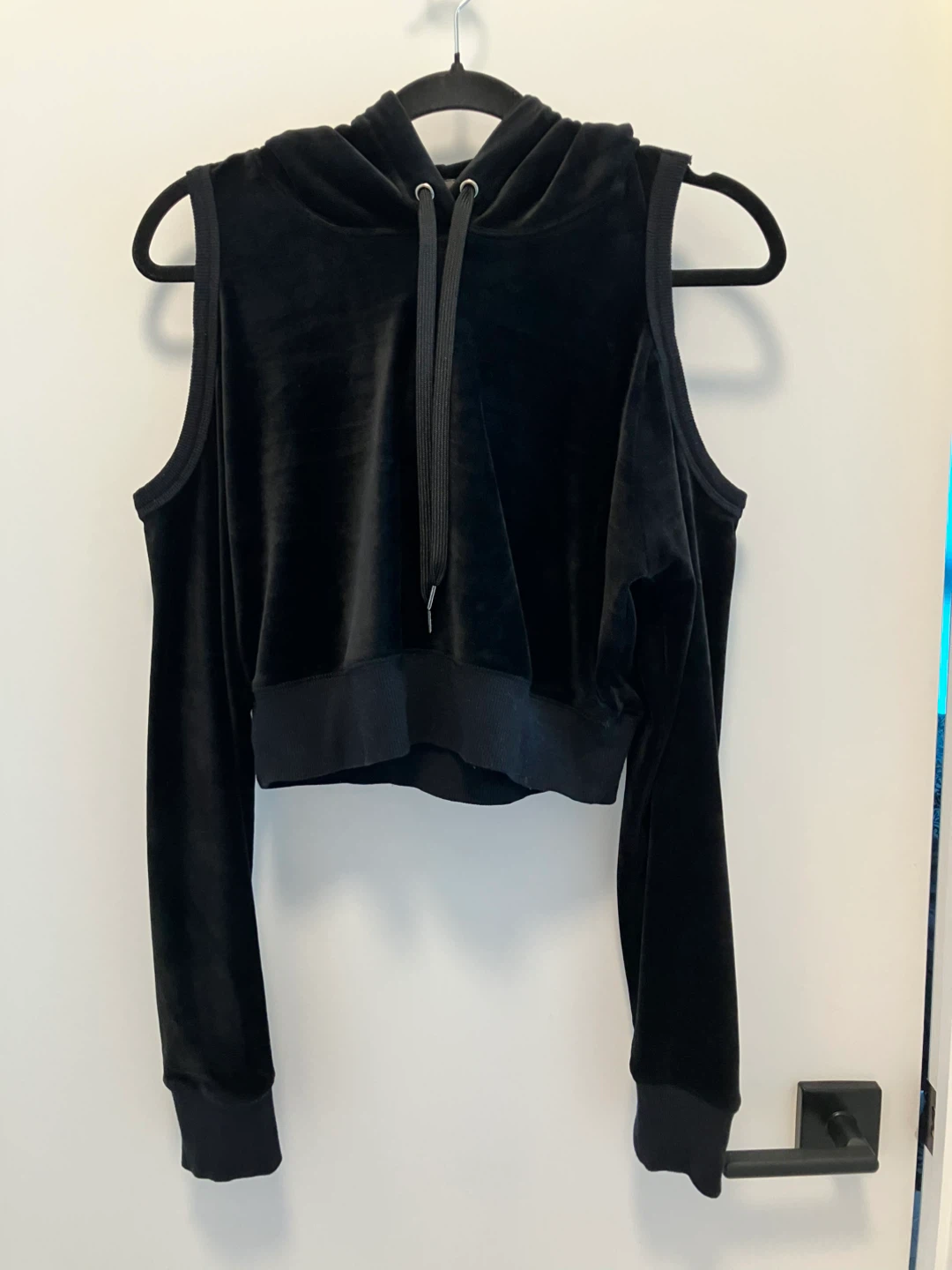 Highline Collective Black Velour Cold Shoulder Hoodie S/P