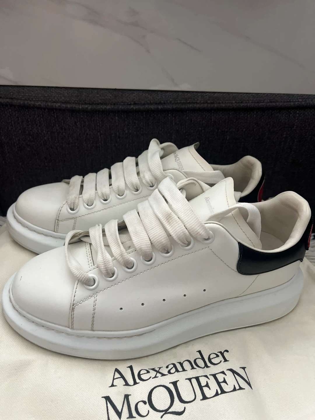 •	Alexander McQueen Sneakers EU 39 For Men & Women Clean