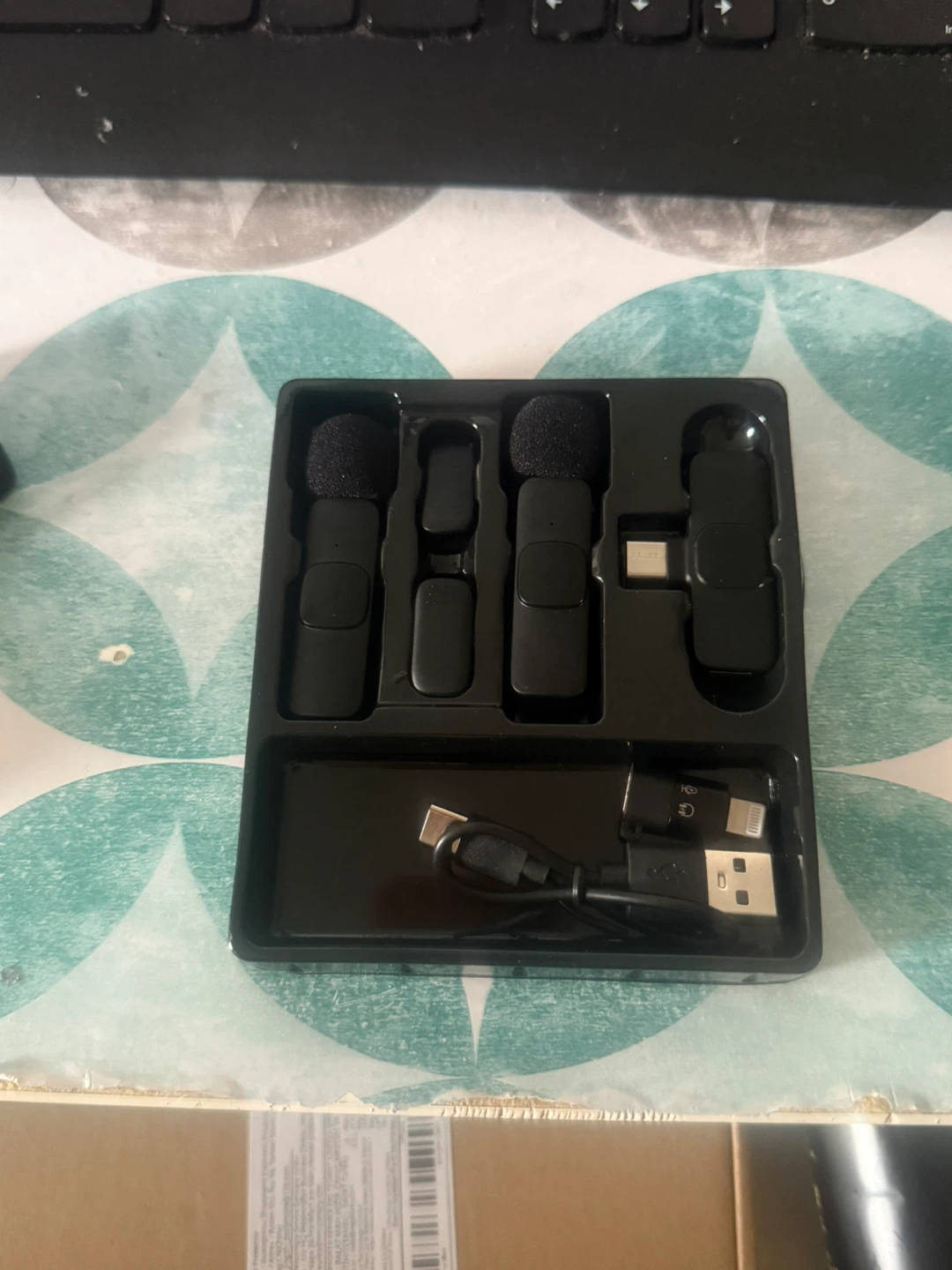 Wireless Lavalier Microphone Set - photo 2