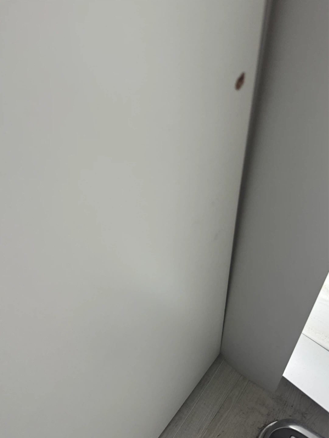 White Desk with Shelf - photo 2