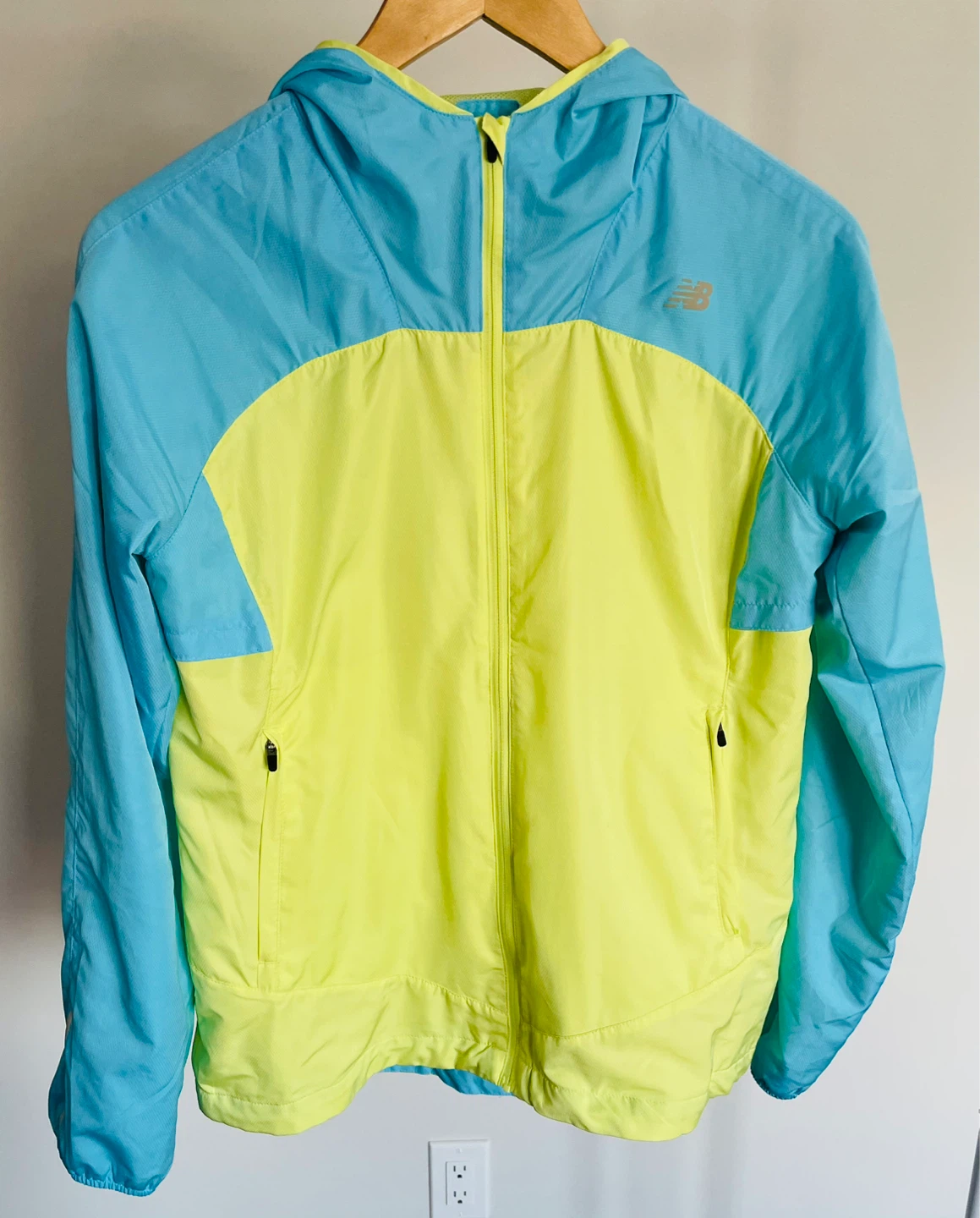 New Balance Women's Running Waterproof Jacket - Blue/Yellow - photo 2