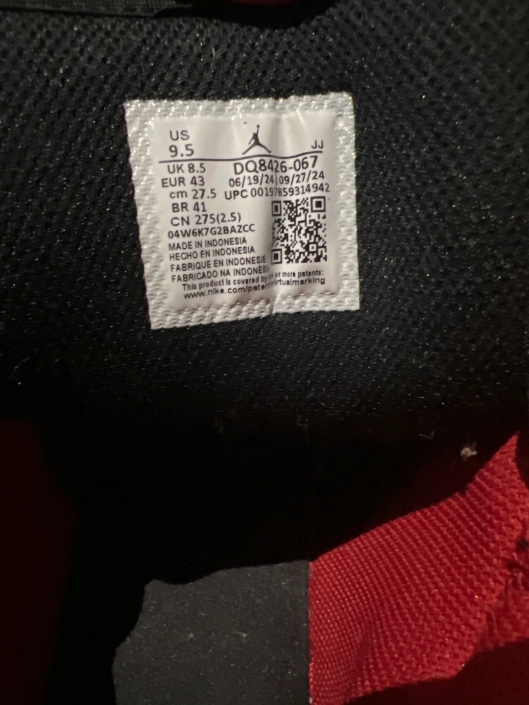 Air Jordan 1 Mid SE Black Red US 9.5 - photo 4
