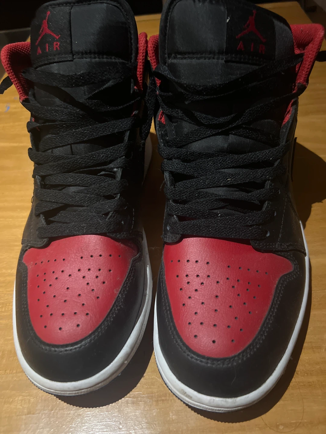 Air Jordan 1 Mid SE Black Red US 9.5 - photo 5