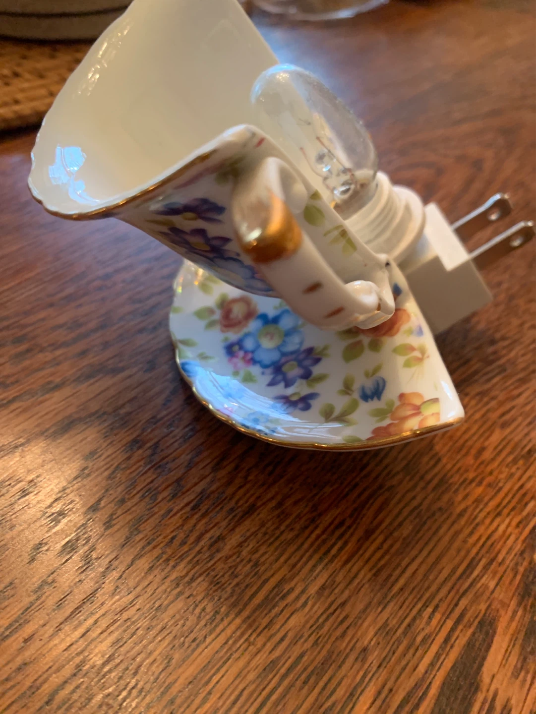 Teacup and Saucer Night Light - photo 3