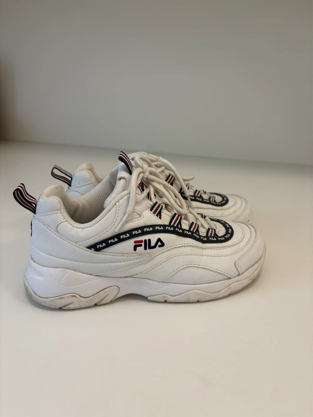 Women’s Fila Ray Repeat in White