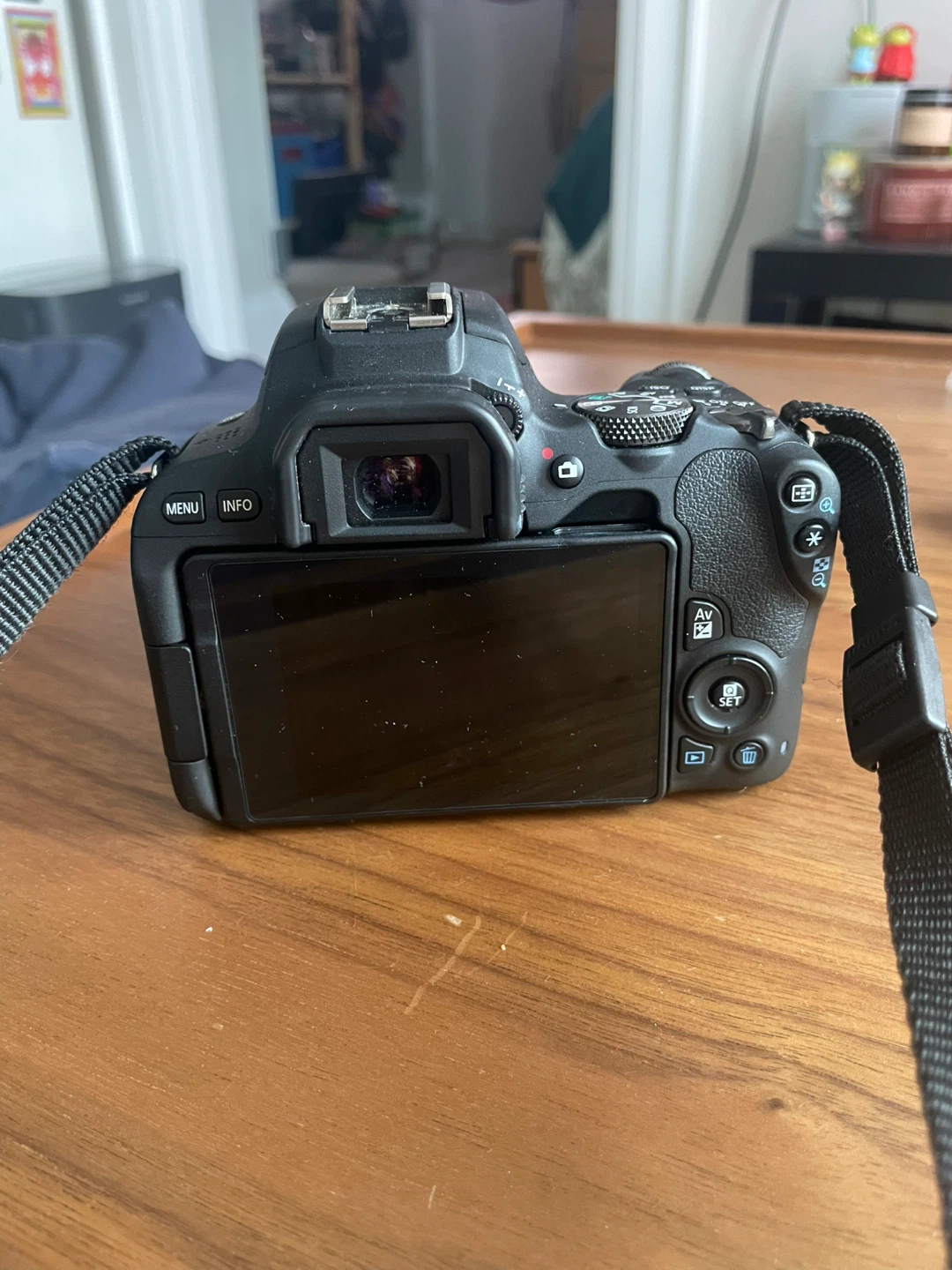 Canon EOS Rebel T7 DSLR Camera with 18-55mm and 55-250mm Lenses - photo 4