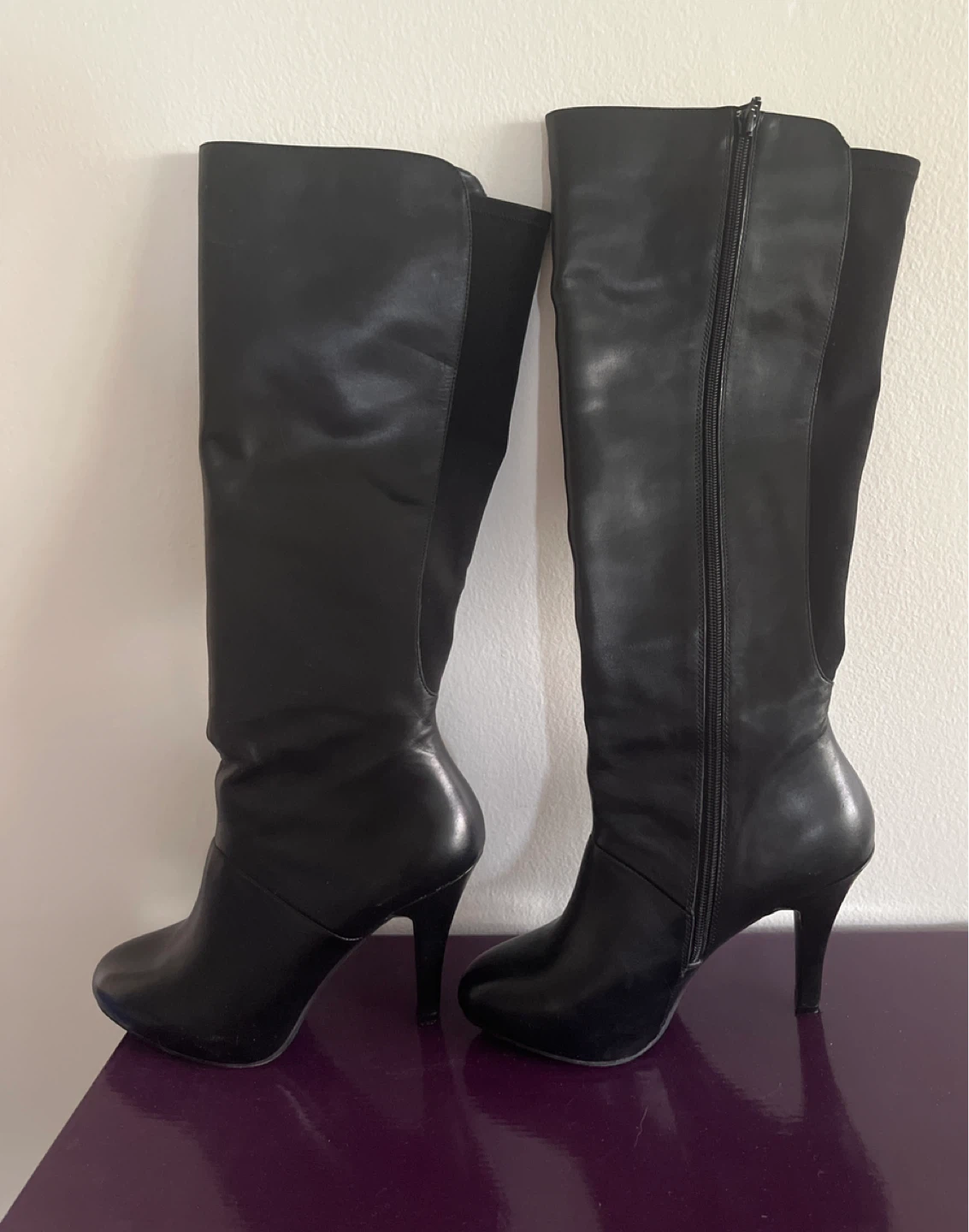 Me Too Black Leather Knee-High Heeled Boots - Size 9M - photo 3