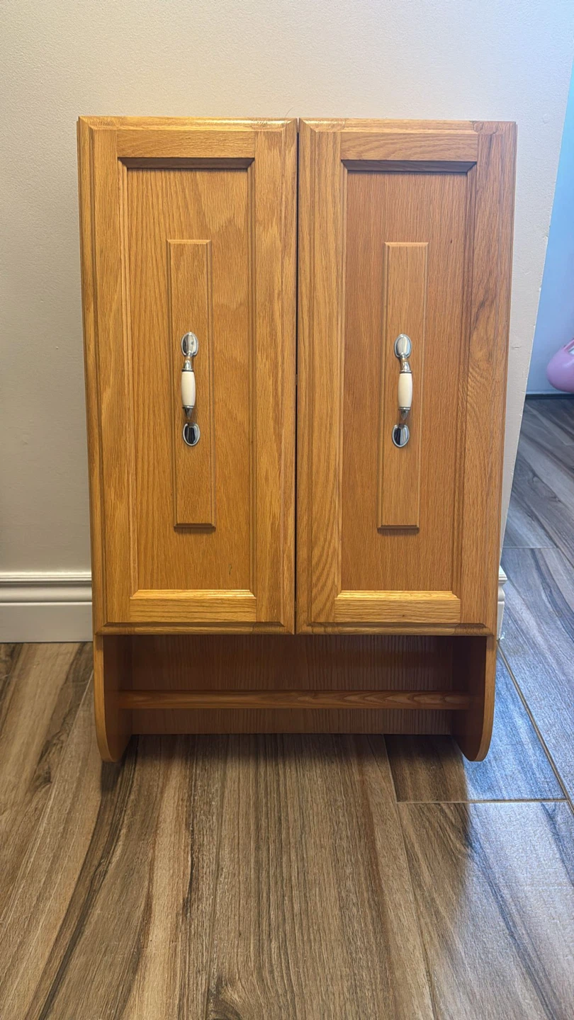 Wooden Wall Cabinet with Towel Bar - photo 2