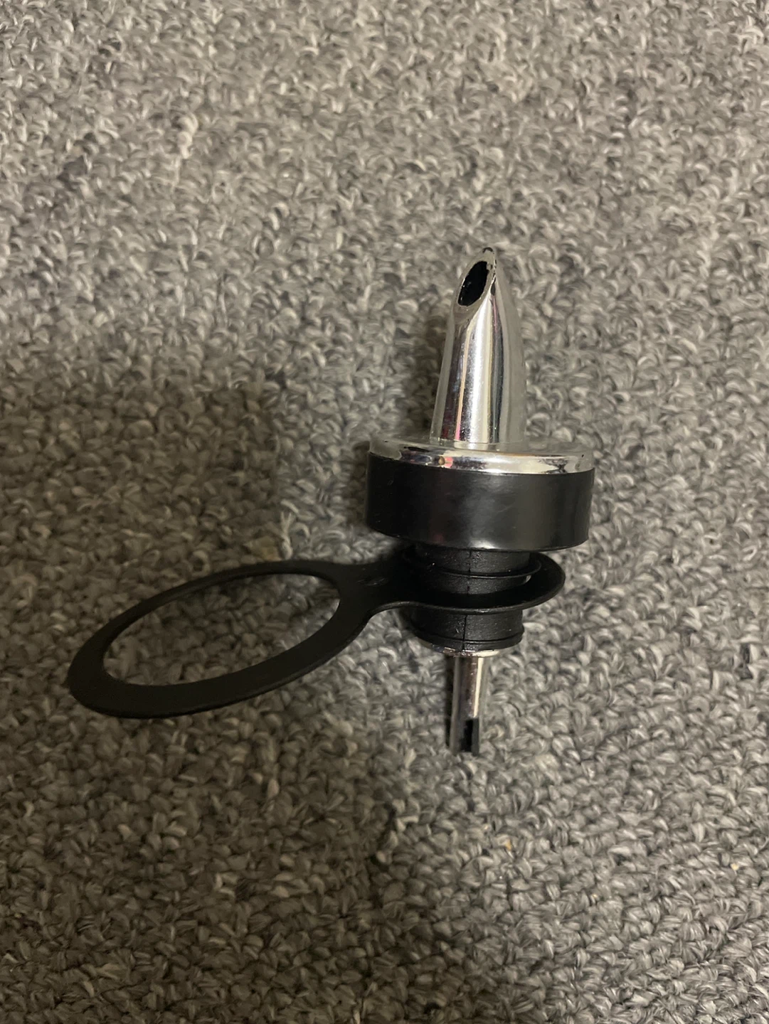 Liquor Pourer Spout with Cap