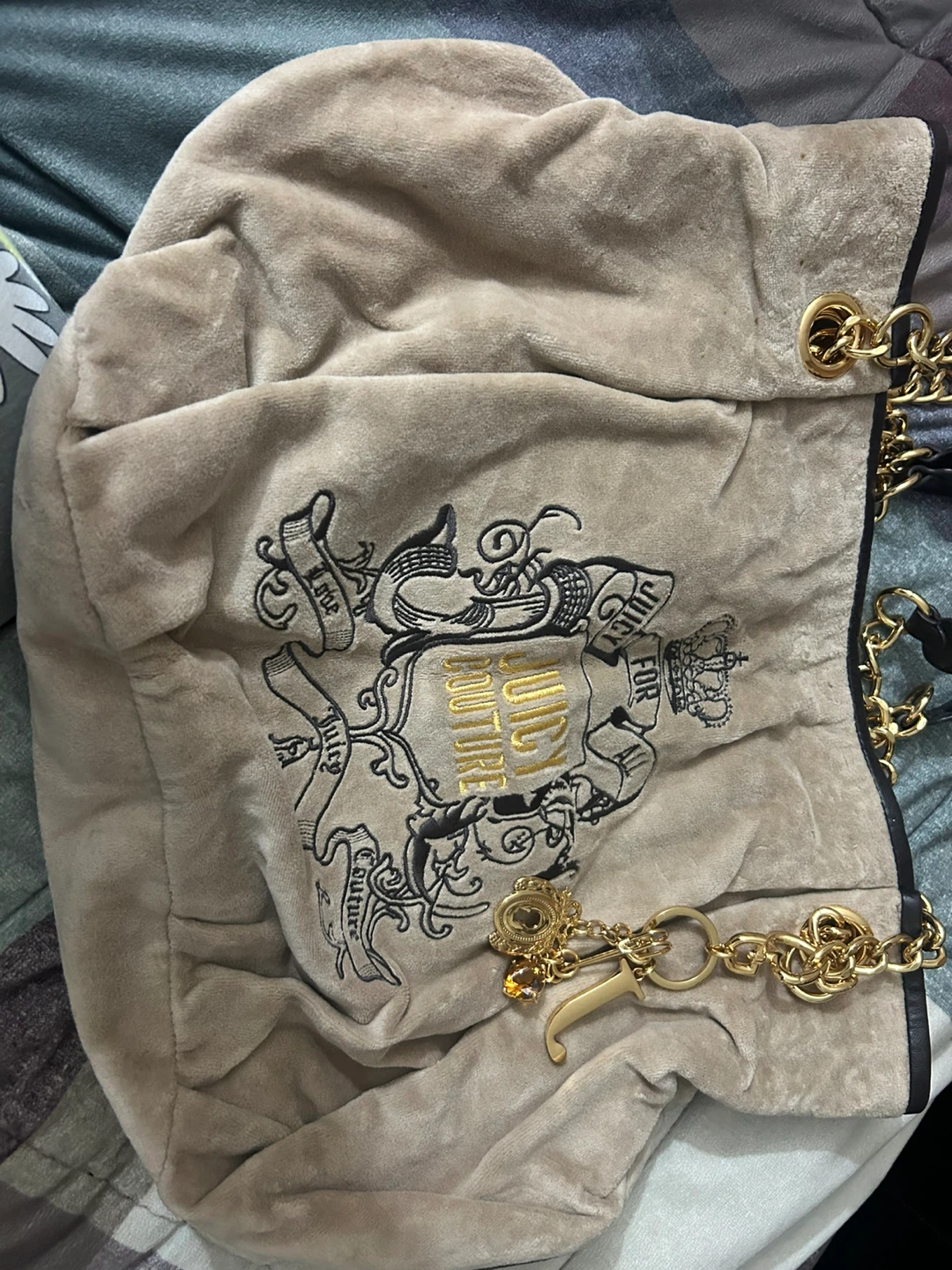 Juicy Couture Velour Tote Bag with Charms - photo 5