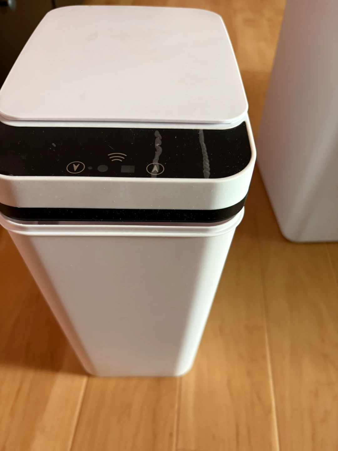 White Automatic Trash Can - photo 2