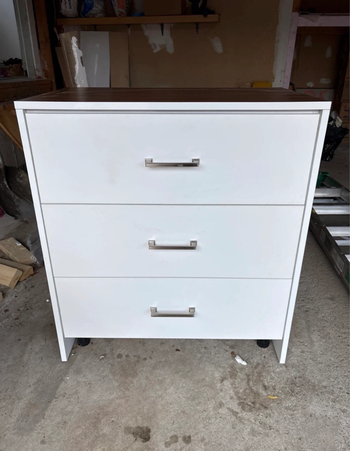 White Wooden 3-Drawer Dresser