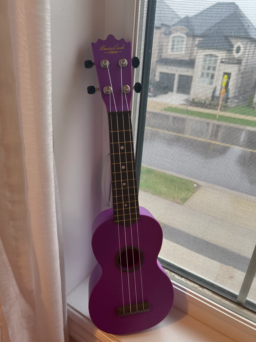 Beaver Creek "Ultima" Purple Ukulele with premium case - photo 3