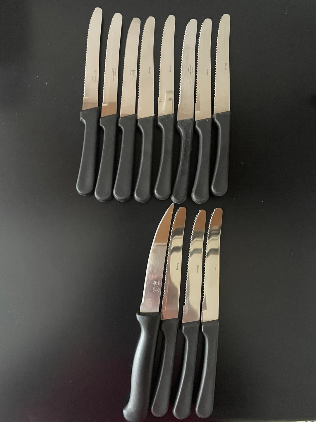 Set of 11 Steak Knives (Read Description)