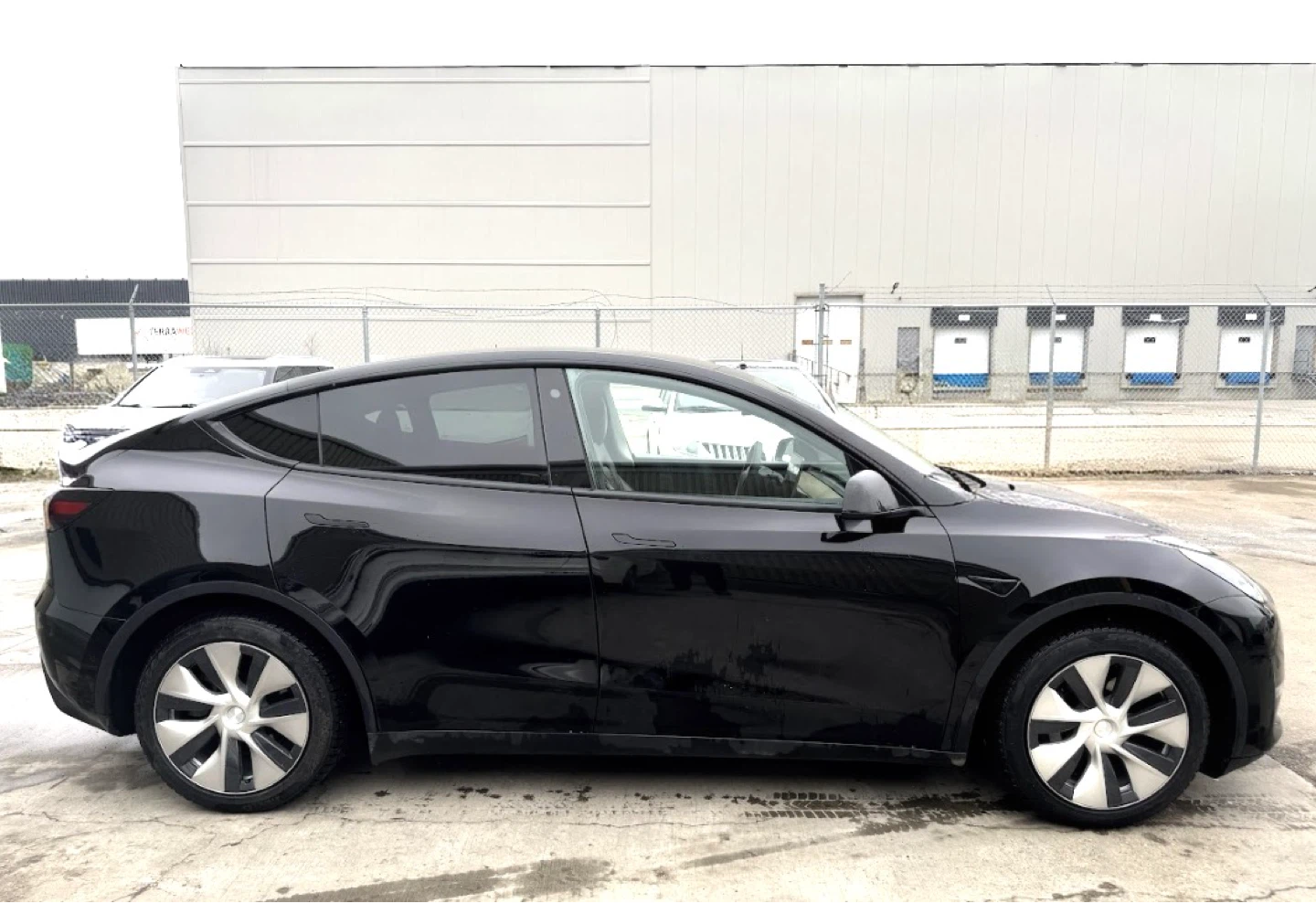 2021 Tesla Model Y Long Range AWD - photo 5