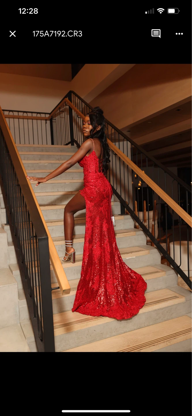 Sherri Hill Red Sequin Lace prom dress - photo 4
