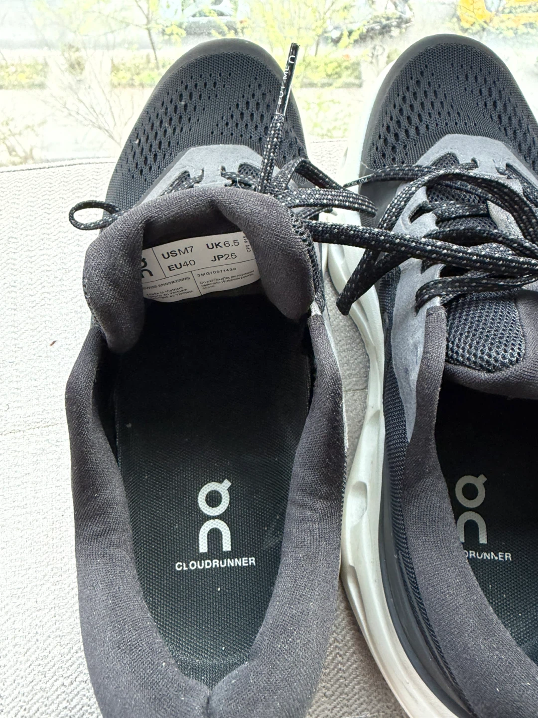 Mens On Cloudrunner 3 - Black/White - US Men's 7 - photo 5