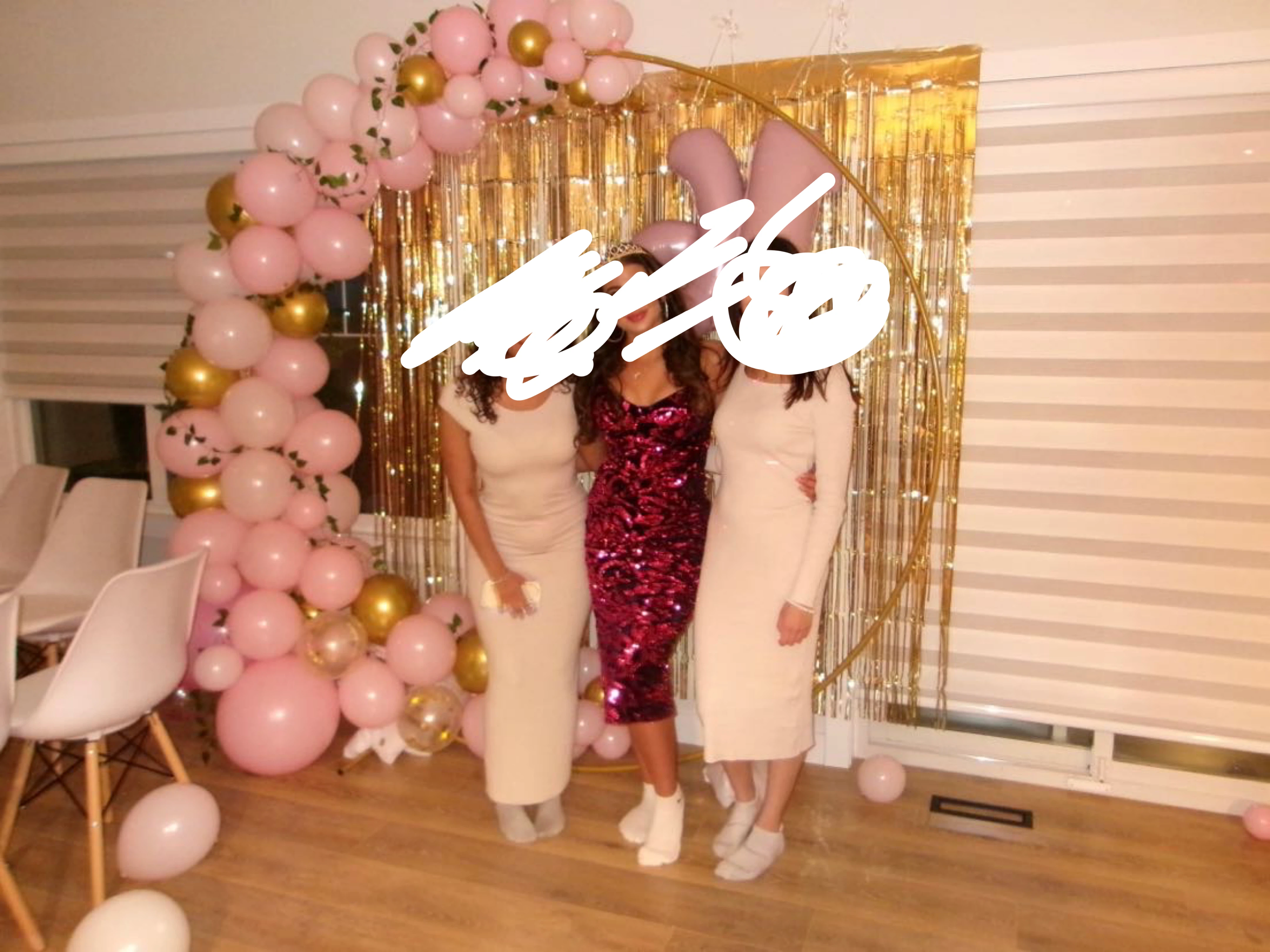 Sparkly Magenta Sequin Dress with Side Slit - photo 4